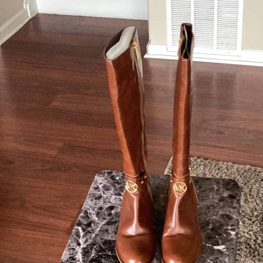 Michael Kori’s heather leather boot